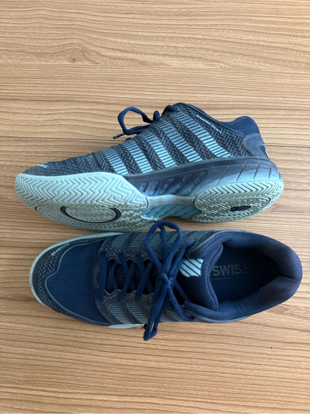 K Swiss Tennis Shoes Navy Blue